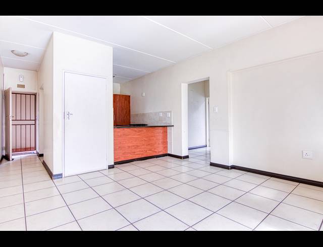 2 BEDROOM APARTMENT TO LET IN JOHANNESBURG NORTH